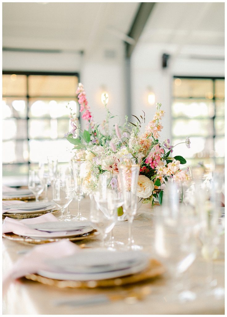 gold and pastel wedding decor tablescape